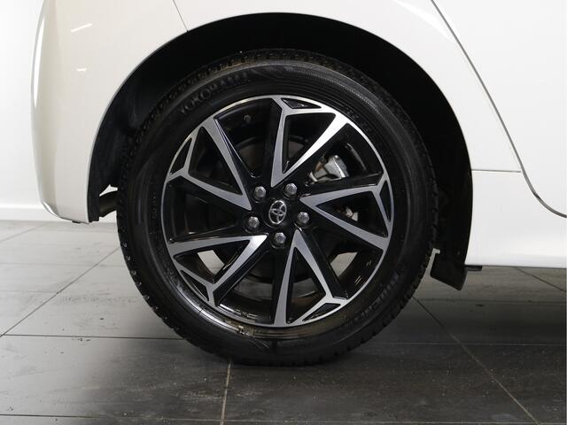 Toyota YARIS 1.5 Hybrid TeamNL