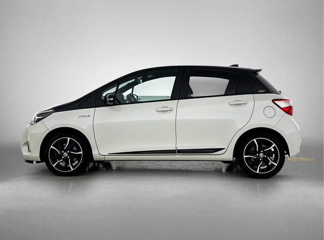 Toyota YARIS 1.5 Hybrid Bi-Tone | Bluetooth | Climate Control |