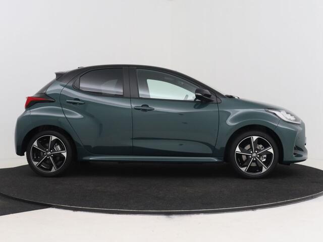 Toyota YARIS 1.5 Hybrid 130 Executive | DEMO | Navigatie | Stoel en stuurverwarming | PDC | ACC |