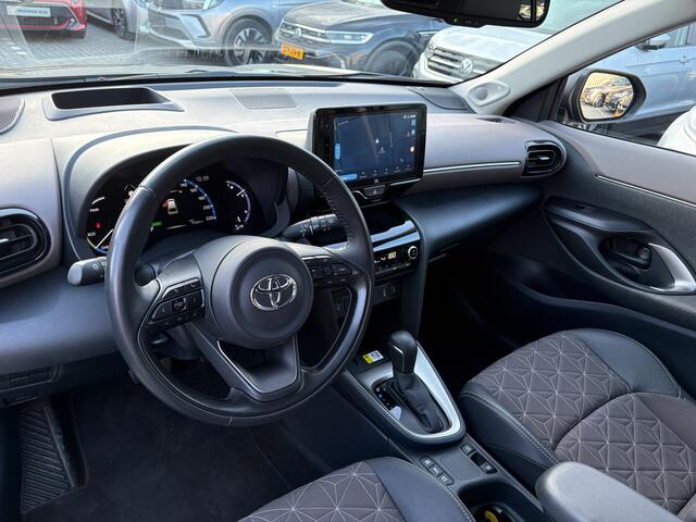 Toyota YARIS Cross 1.5 Hybrid Executive | JBL | Head Up | BSM | Navi | Stoelverw. | Prijs Rijklaar!!