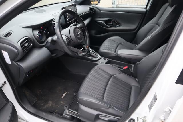 Toyota YARIS 1.5 Hybrid Launch Edition