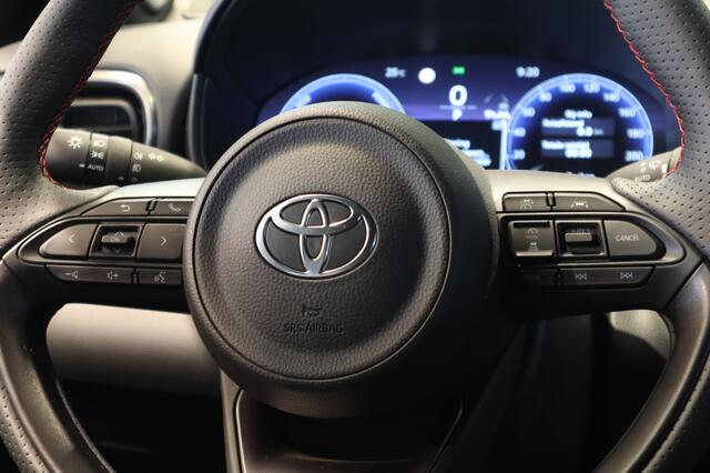 Toyota YARIS 1.5 Hybrid 115 Dynamic | Comfort Pack |