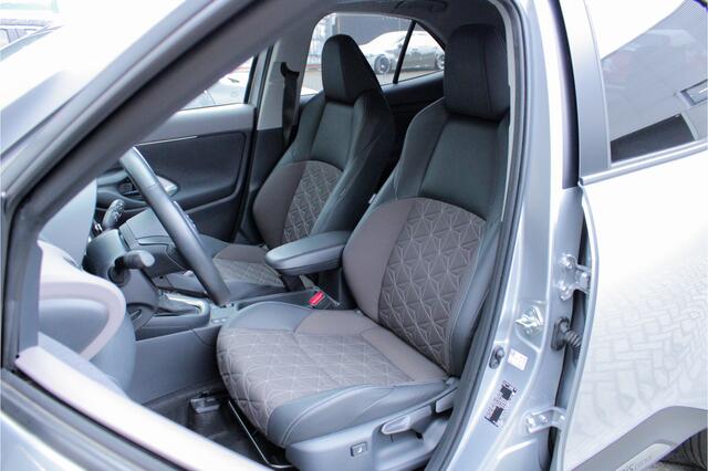 Toyota YARIS Cross 1.5 Hybrid Executive |leder|360 camera|voorruitverwarming|elek klep|