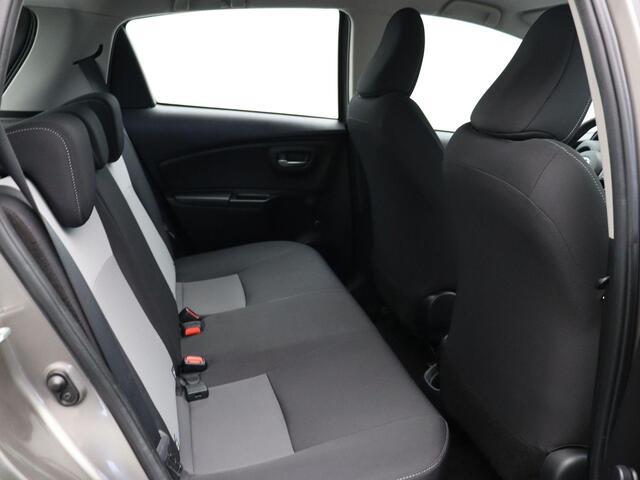 Toyota YARIS 1.5 Hybrid Aspiration | Achteruitrijcamera | Climate Control | Navigatie | Automaat |