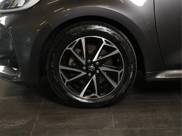 Toyota YARIS 1.5 Hybrid Dynamic | Stoelverwarming |