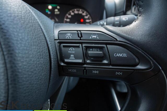 Toyota YARIS 1.5 Hybrid 115 Business ACC Keyless CarPlay