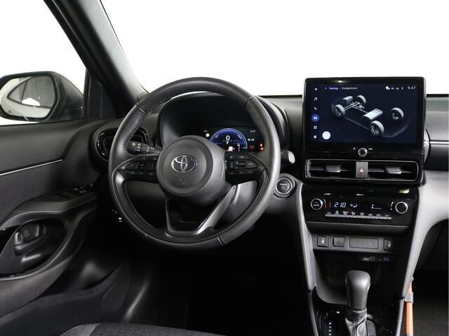 Toyota YARIS Cross 1.5 Hybrid 115 First Edition | Stuur / Stoelverwarming | Dode-hoek |