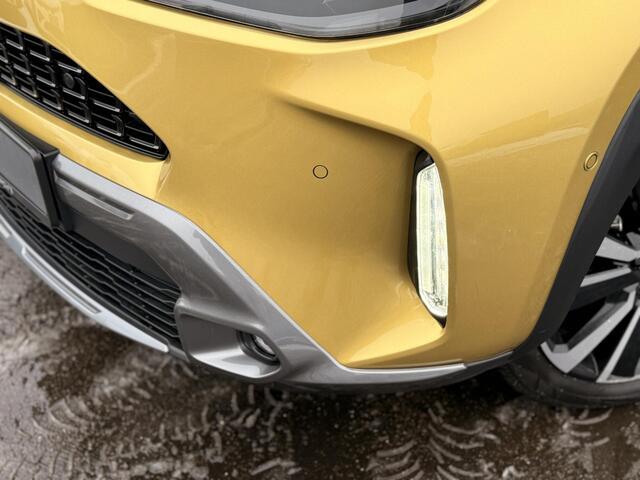 Toyota YARIS Cross 1.5 Hybrid Launch Edition AWD Panoramadak, Rondom camera, Lederen interieur, Stoelverwarming, Dodehoekdetectie, JBL, HUD, AppleCarplay AndroidAuto, LM velgen