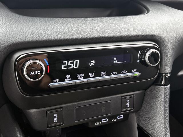 Toyota YARIS 1.5 Hybrid 115 First Edition | BTW Voertuig | Stoelverwarming | Draadloos laden |
