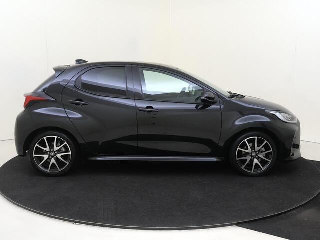 Toyota YARIS 1.5 Hybrid Executive | Automaat | Lichtmetalen velgen