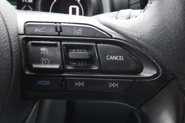 Toyota YARIS 1.5 Hybid Dynamic Keyless | Stoelverwarming | AllSeasons