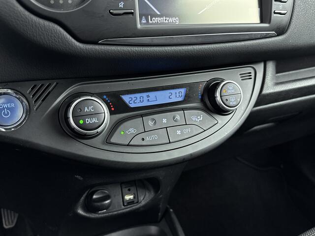Toyota YARIS 1.5 Hybrid Executive | Dealeronderhouden | Navigatie | Achteruitrijcamera |