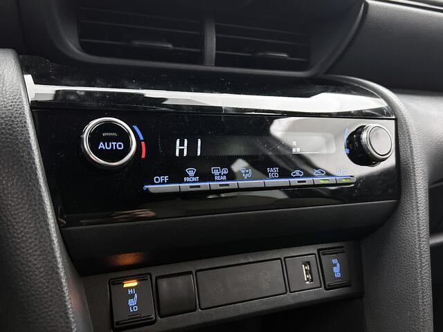 Toyota YARIS Cross 1.5 Hybrid Explore | 1e Eigenaar | NIEUW GELEVERD & ONDERHOUDEN | Trekhaak | Stoelverwarming | PDC |