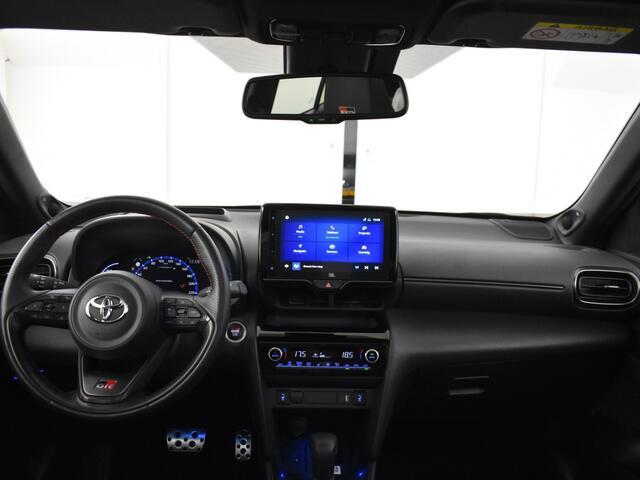 Toyota YARIS Cross 1.5 Hybrid GR Sport | Panoramadak | PDC V+A | JBL | BSM