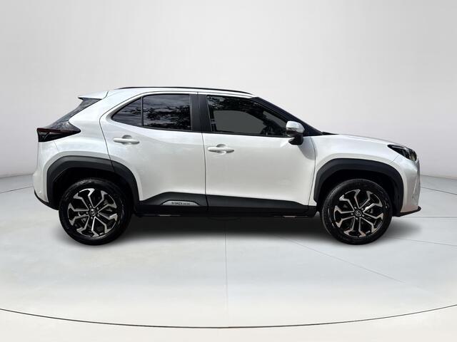 Toyota YARIS Cross 1.5 Hybrid 130 Dynamic Comfort Pack | 06-10141018 Voor meer informatie