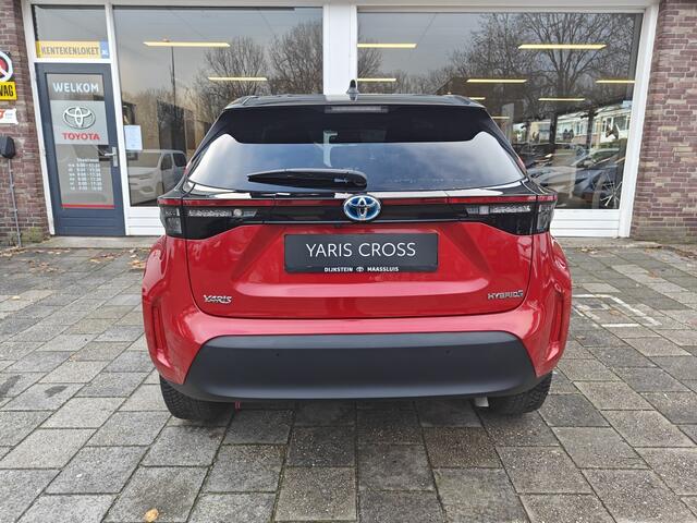 Toyota YARIS Cross Hybrid AWD-i Elegant