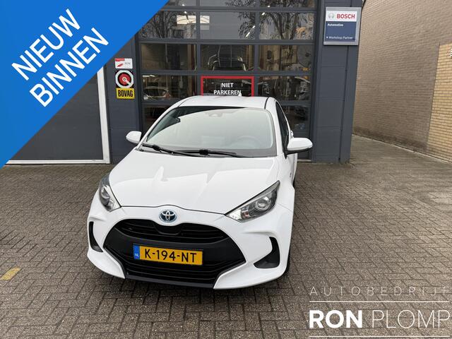 Toyota YARIS 1.5 Hybrid Active / Airco clima/ Apple carplay/ Camera/ Cruise/