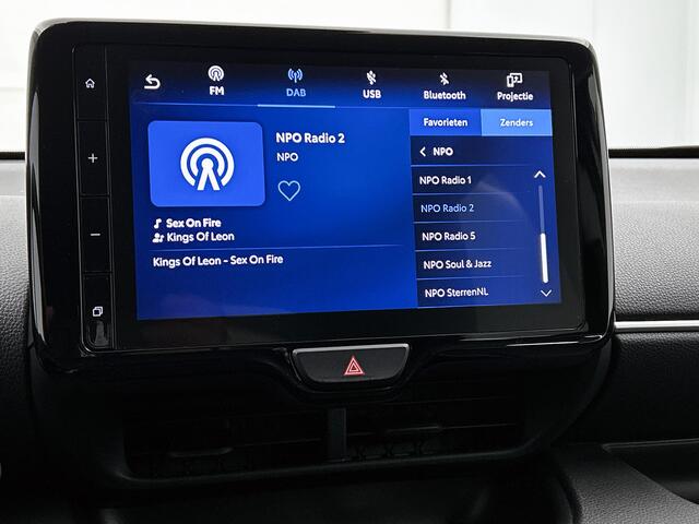 Toyota YARIS 1.5 Hybrid 115 First Edition | BTW voertuig | Stoelverwarming | Achteruitrijcamera |