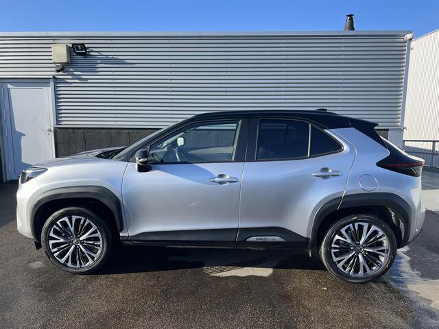 Toyota YARIS Cross 1.5 Hybrid Executive Nieuw geleverd en dealeronderhouden, 1e eign. Dodehoekdetectie, JBL, Stoelverwarming, Privacy glass