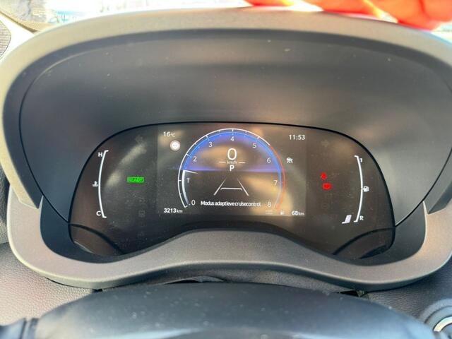 Toyota YARIS 1.5 HYBRID DYNAMIC, Zo goed als nieuw! Acc, Carplay, etc..