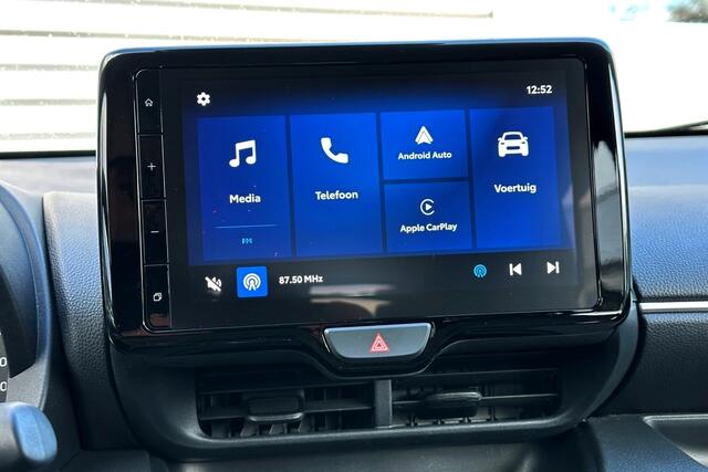 Toyota YARIS 1.5 Hybrid 115 Active Face-Lift