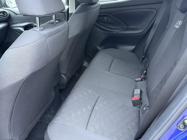 Toyota YARIS 1.5 Hybrid 115 First Edition Limited Stoel Stuur verwarming Parkeersensoren