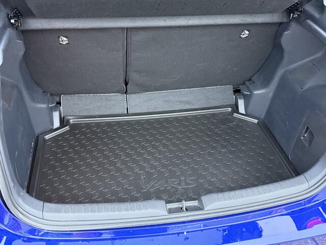 Toyota YARIS 1.5 Hybrid 115 First Edition Limited Stoel Stuur verwarming Parkeersensoren