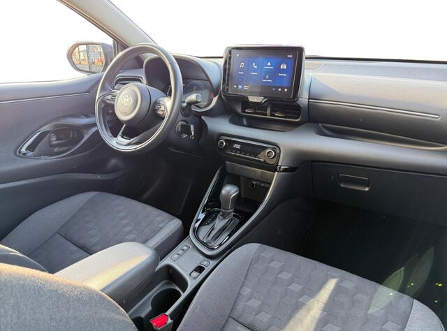 Toyota YARIS 1.5 Hybrid 115 Dynamic I Camera I CarPlay I Cruise Control | Apple Carplay/Android Auto | DAB | LED koplampen