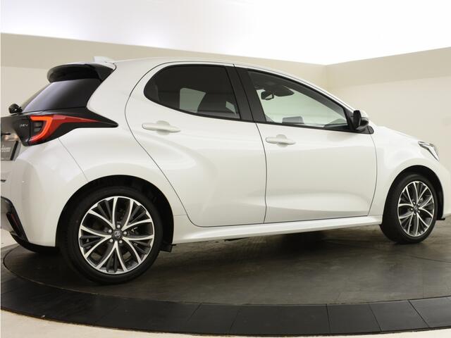 Toyota YARIS 1.5 Hybrid 130 Executive | JBL | PDC V+A | Head Up