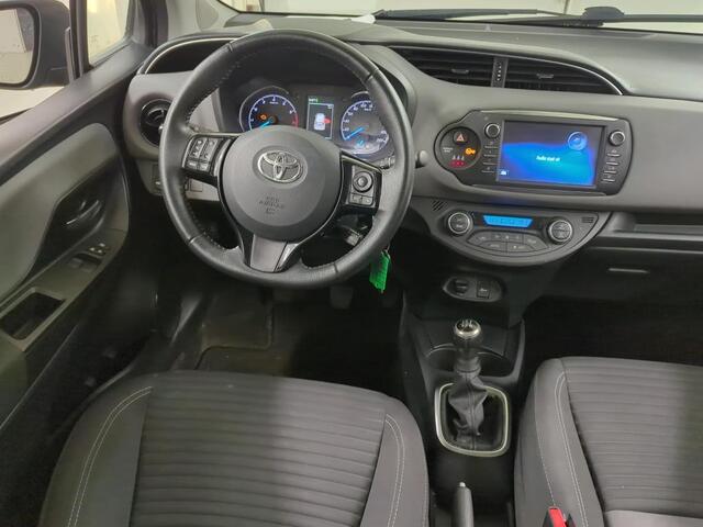 Toyota YARIS 1.0 VVT-i Aspiration 1e Eigenaar | NAP | BTW | volledig Onderh | Brake Assist | Camera | Bots | Multifunctioneel Stuur | Airco |