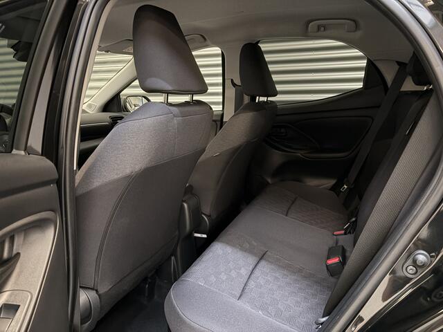 Toyota YARIS 1.5 HYBRID STYLE/PDC/DODE HOEK/STOEL STUUR VERW/CARPLAY/ENZ