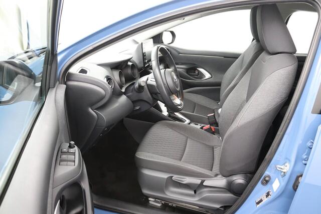 Toyota YARIS 1.5 Hybrid Dynamic | Keyless Entry | Achteruitrijcamera | Adaptieve Cruise control | Climate Control |