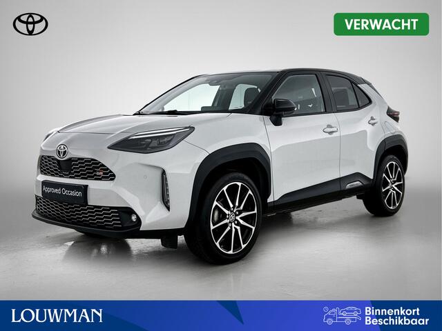 Toyota YARIS Cross 1.5 Hybrid GR Sport | Sportief uitgevoerd | Stoelverwarming | Achteruitrijcamera |