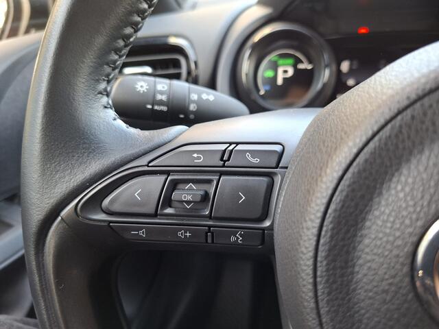 Toyota YARIS 1.5 Hybrid Executive limited | Trekhaak | Stoelverwarming | Half Leer