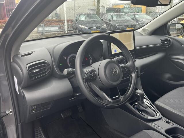 Toyota YARIS 1.5 Hybrid 115 First Edition