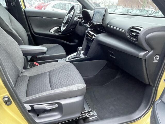 Toyota YARIS Cross 1.5 Hybrid First Edition Winterpack