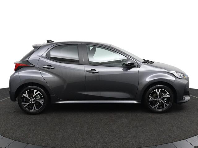 Toyota YARIS 1.5 Hybrid 115 Dynamic | Comfort Pakket | Nieuwe Auto | 10 Jaar Garantie |