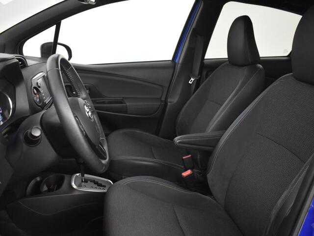 Toyota YARIS 1.5 Hybrid Bi-Tone | Navigatie | Keyless