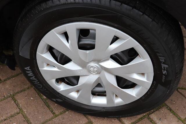 Toyota YARIS 1.5 Hybrid Active Automaat Achteruitrij camera.