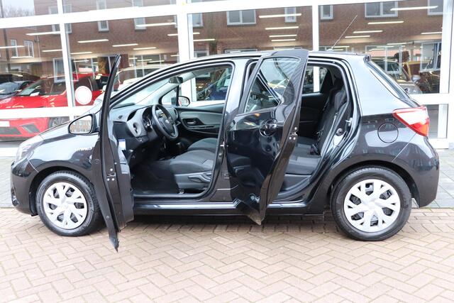 Toyota YARIS 1.5 Hybrid Active Automaat Achteruitrij camera.
