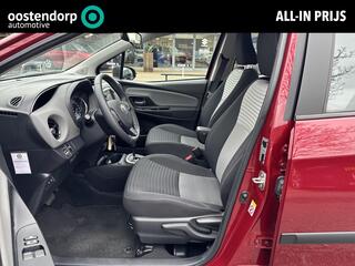 toyota-yaris-1.5-hybrid-active--06