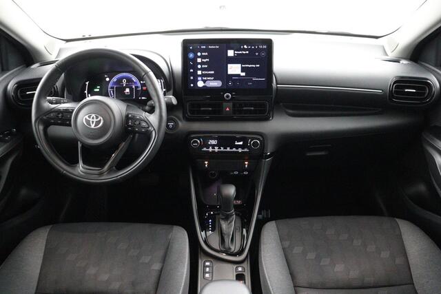Toyota YARIS 1.5 Hybrid 115 Dynamic | Stoel / Stuurverwarming | Dodehoekdetectie | Apple Carplay/Android Auto |