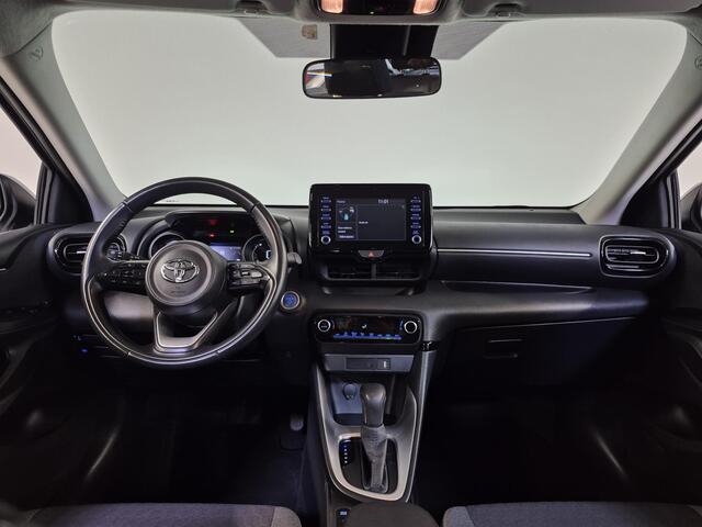Toyota YARIS 1.5 Hybrid Dynamic | Trekhaak afneembaar | Keyless | Carplay | LED | Dealeronderhouden |