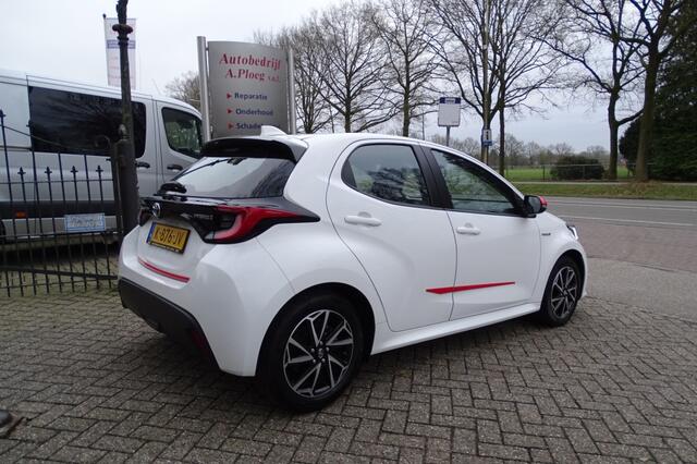 Toyota YARIS 1.5 Hyb. Dynamic CLIMA LED VERL 1e eig