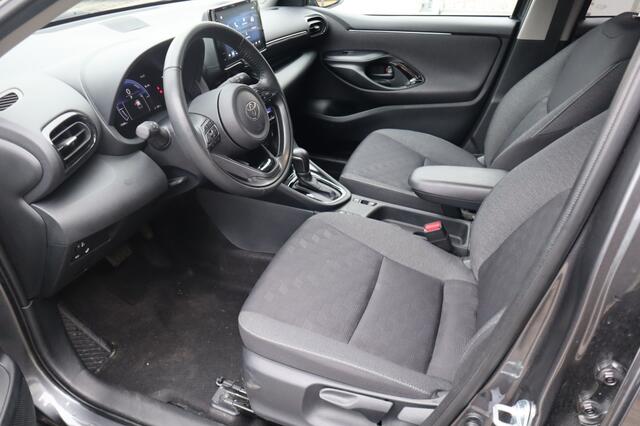 Toyota YARIS 1.5 Hybrid 115 Dynamic | Comfort Pack | Blindspot | Stuur en sto