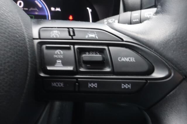 Toyota YARIS 1.5 Hybrid 115 Dynamic | Comfort Pack | Blindspot | Stuur en sto