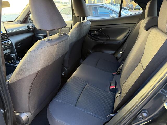 Toyota YARIS Cross 1.5 Hybrid 130 Dynamic Comfort Pack Stoel stuur Verwarmd Parkeersensoren BSM