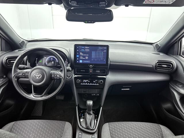 Toyota YARIS Cross 1.5 Hybrid 115 First Edition | 17" Lichtmetalen velgen | Parkeercamera | Navigatie | Cruise Control Adaptief |