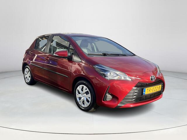 Toyota YARIS 1.5 VVT-i Active | Navigatie | Trekhaak | Parkeercamera | Climate control | Cruise control |