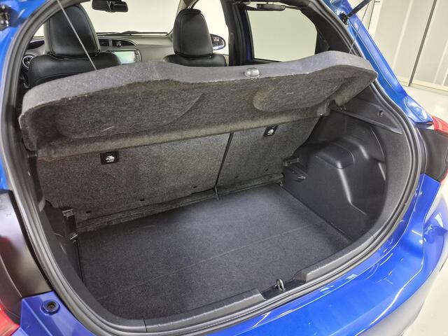 Toyota YARIS 1.5 Hybrid Executive | Dealeronderhouden | Panorama dak | Keyless | Clima | All-season |